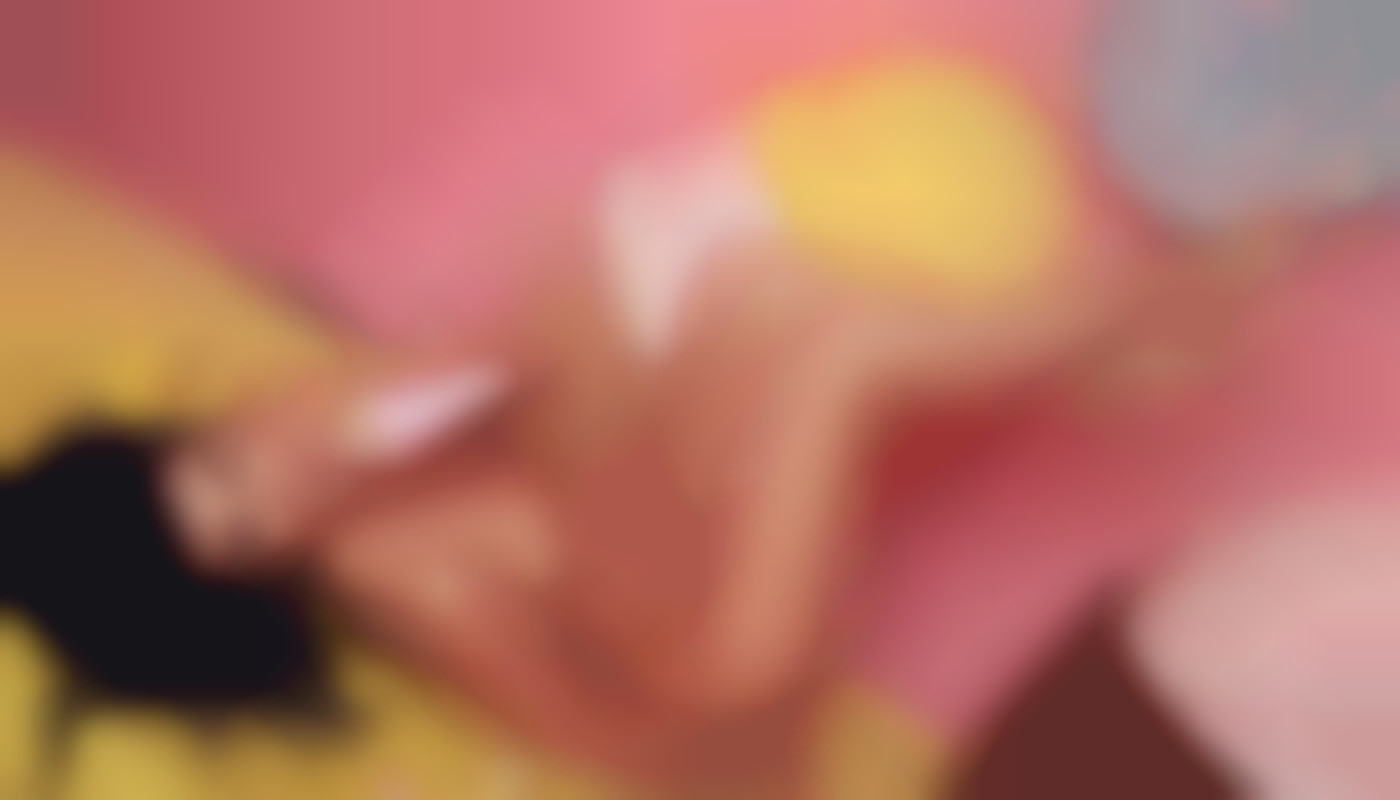 Comment le téléphone rose favorise-t-il l'intimité à distance ?